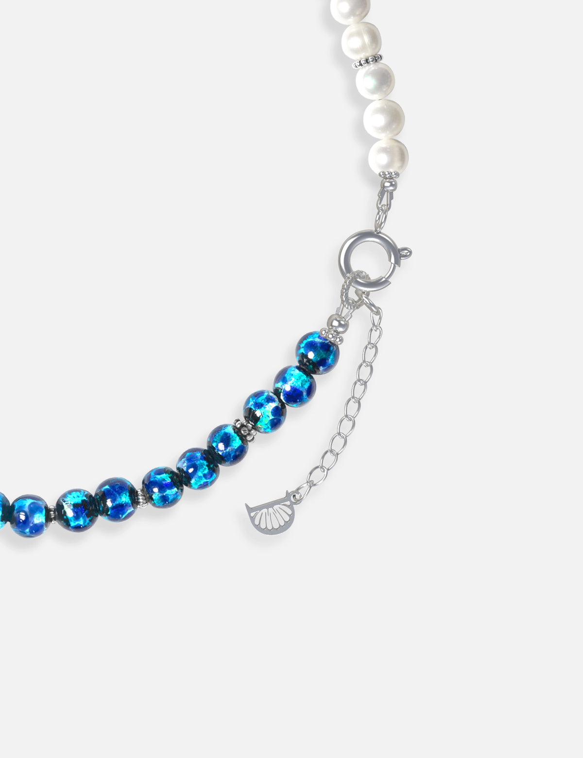 collier perles culture phosphorescent bleu