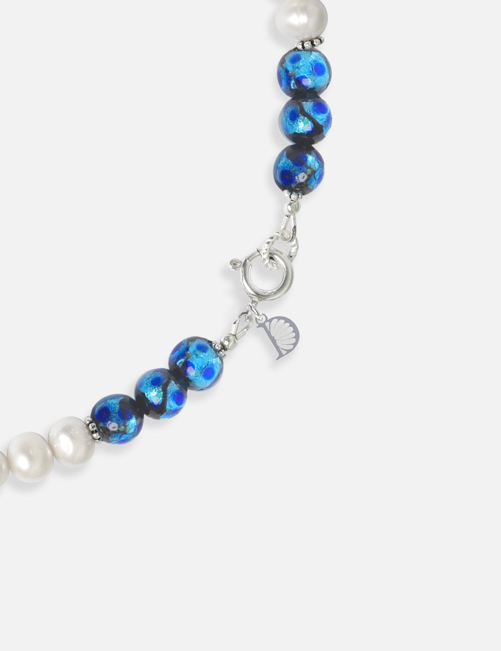 Collier perles de culture phosphorescent bleu