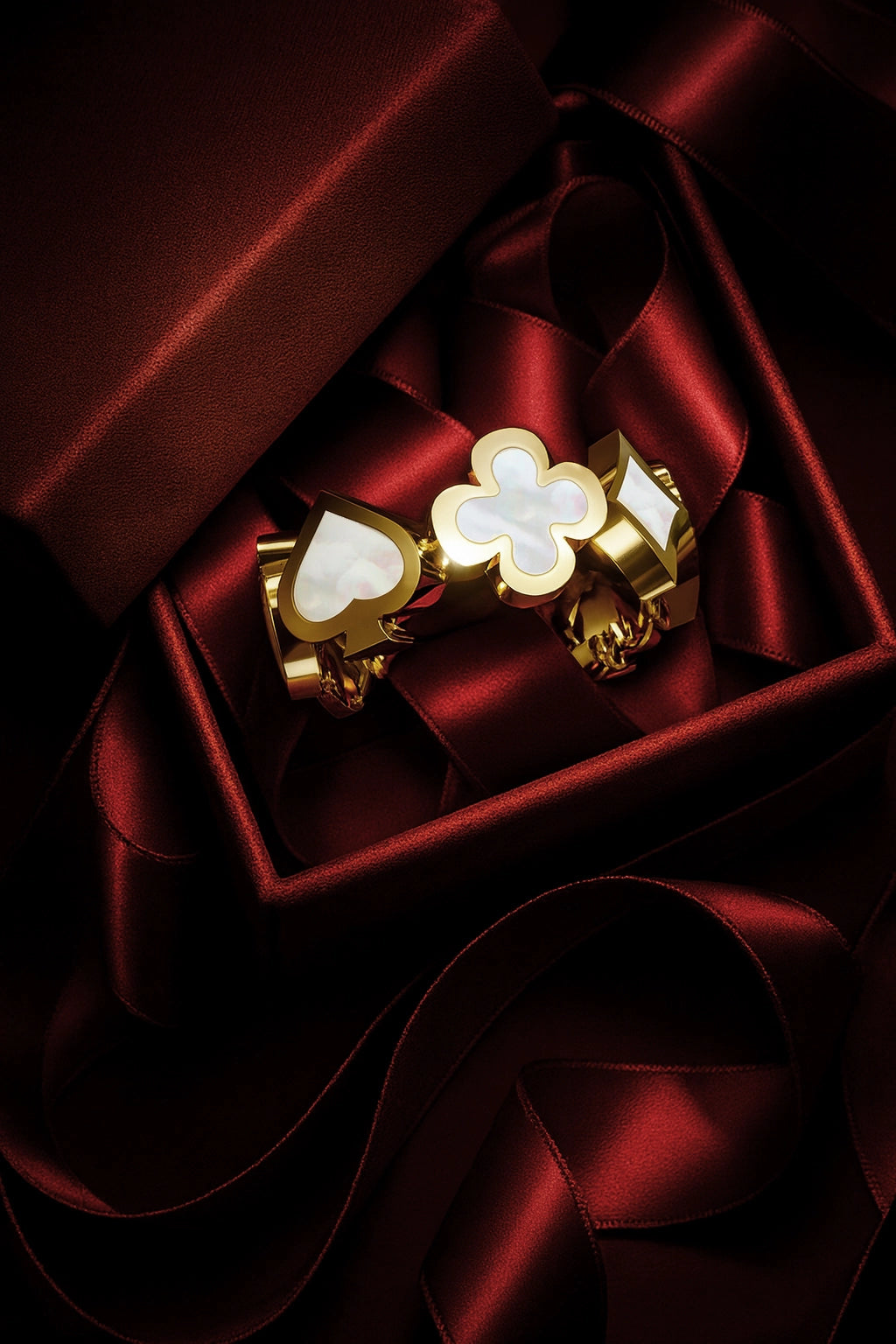 CASINO TIMELESS Gold Ring