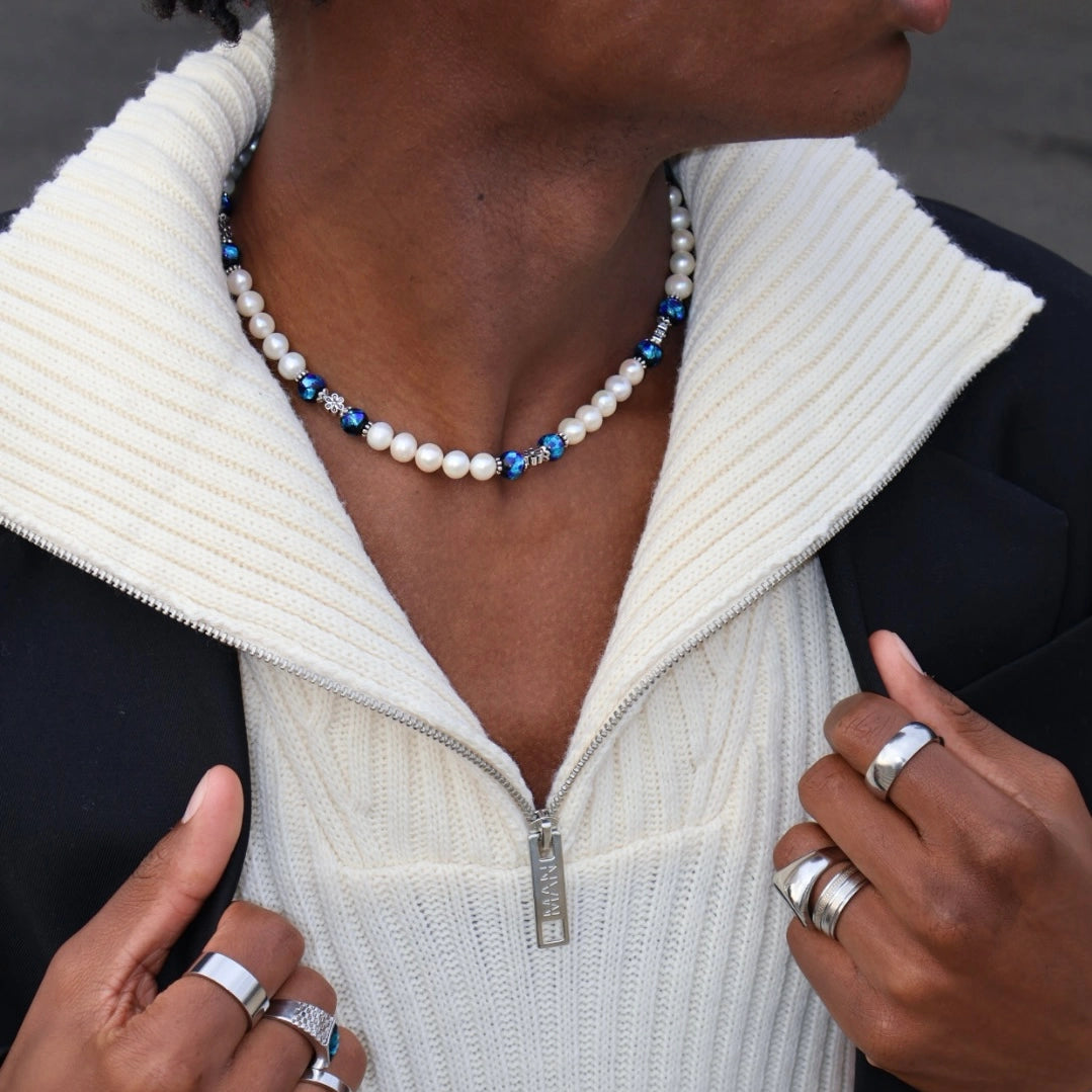 Collier perles bleues Okinawa phosphorescentes