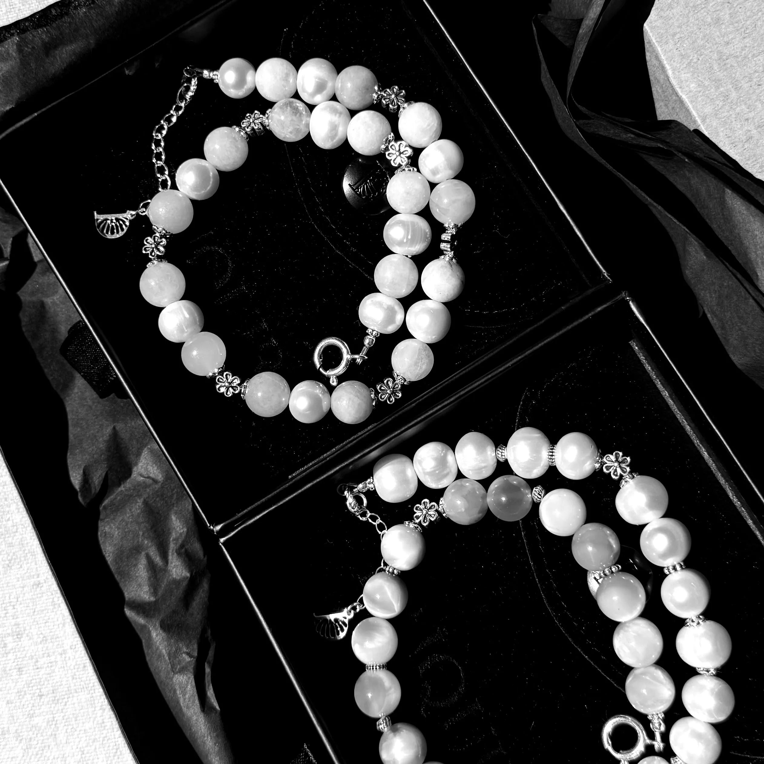Colliers grosses perles de culture blanches
