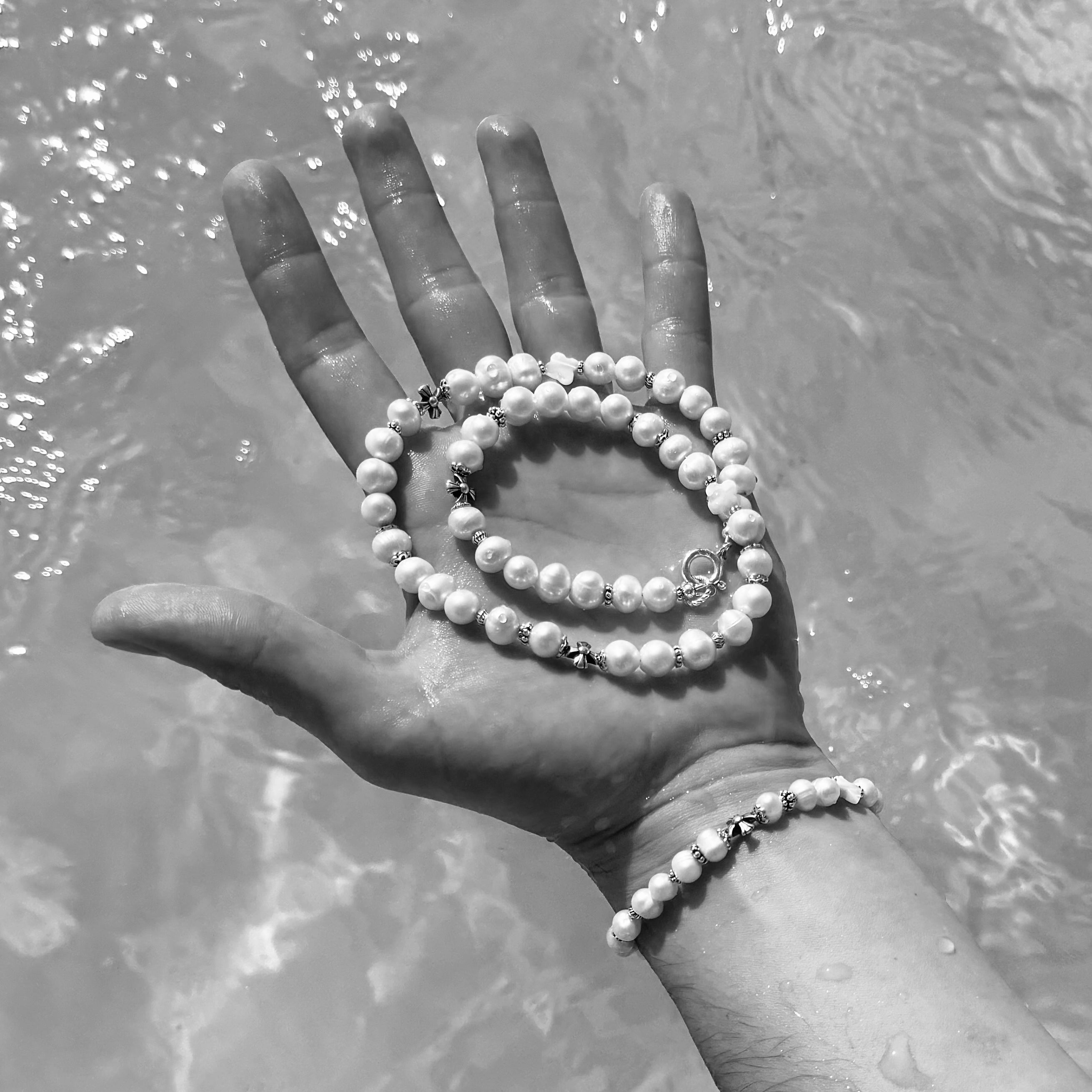 Colliers de perles de culture blanches