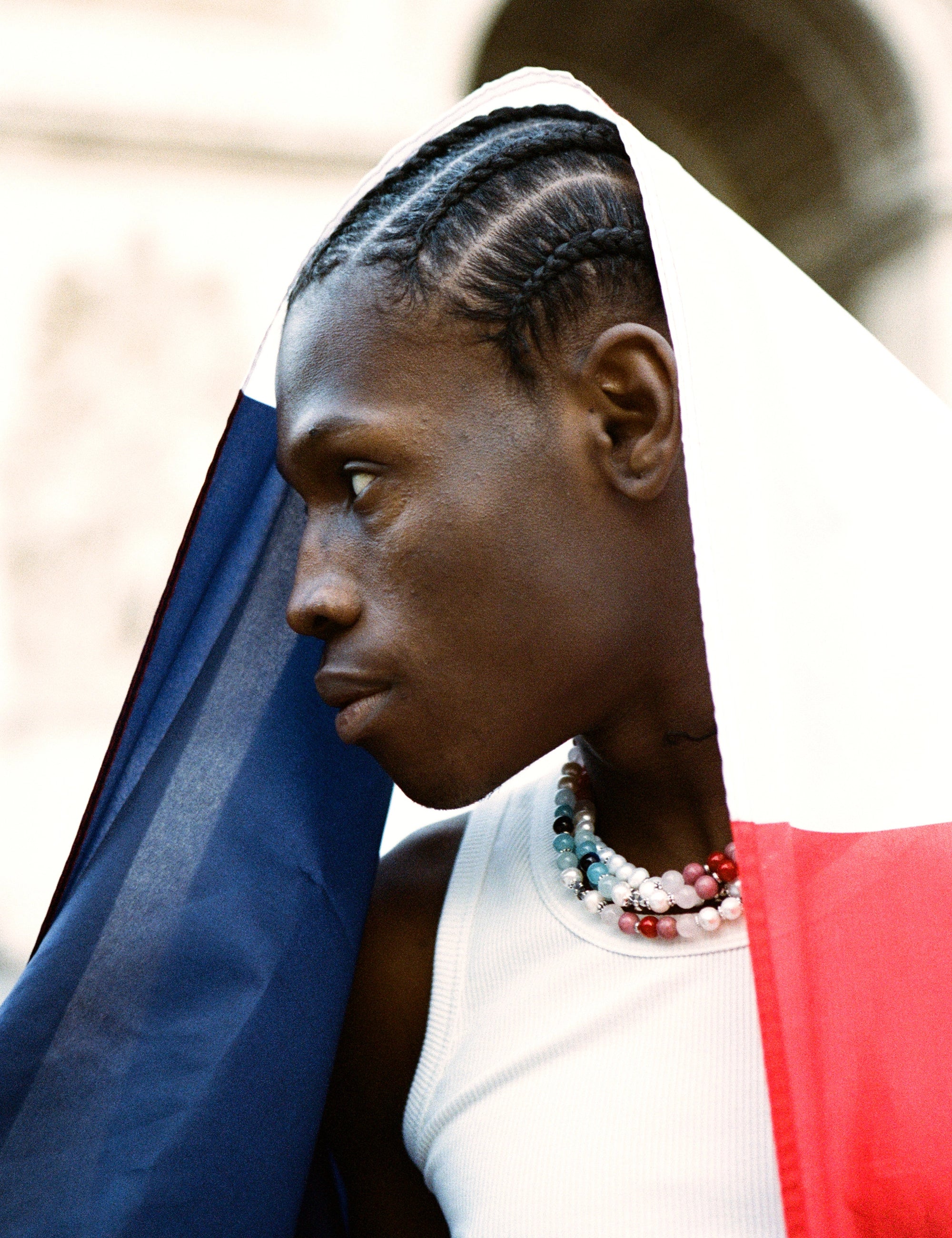 Collier perles culture bleu blanc rouge
