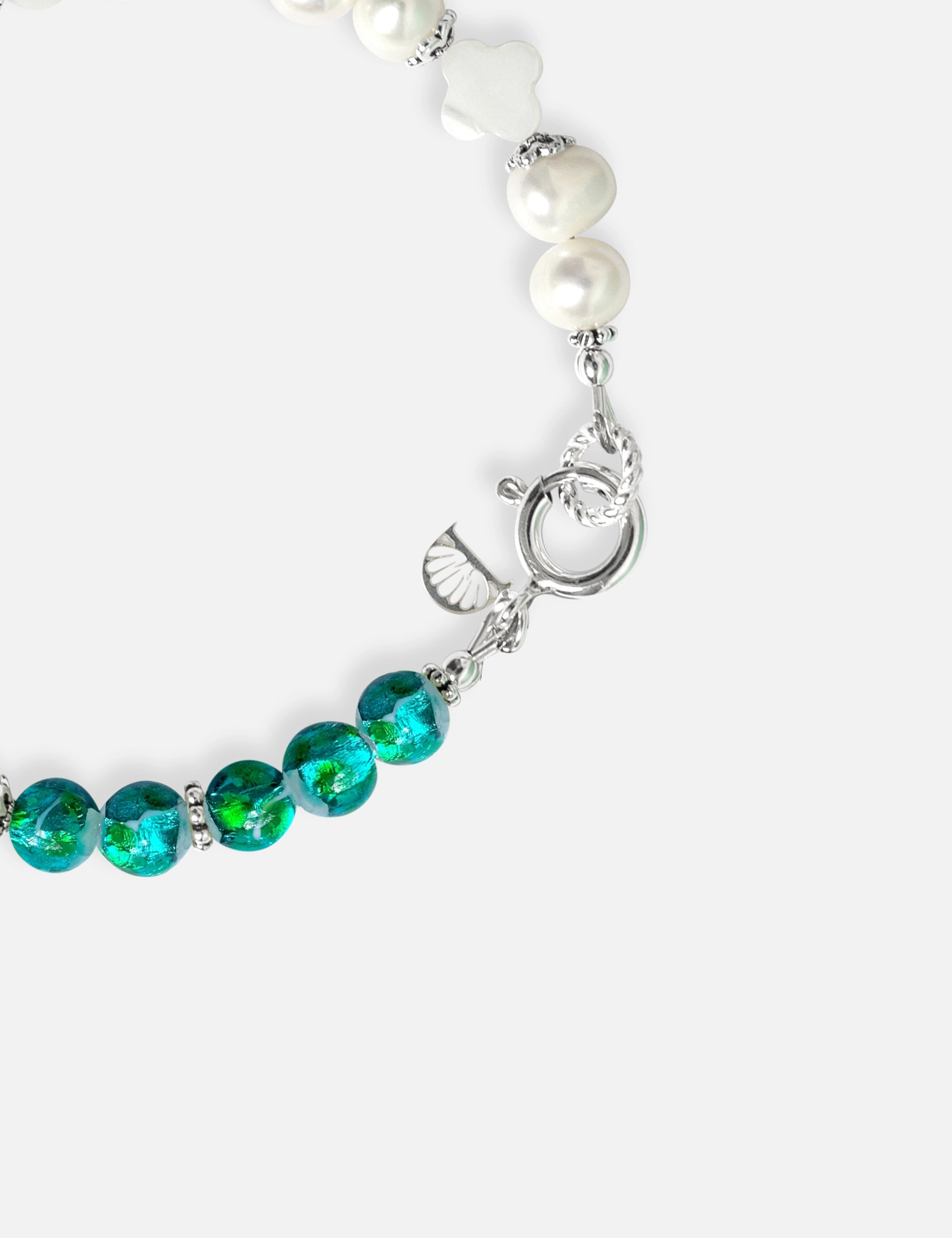 Bracelet perles de culture bleu phosphorescent