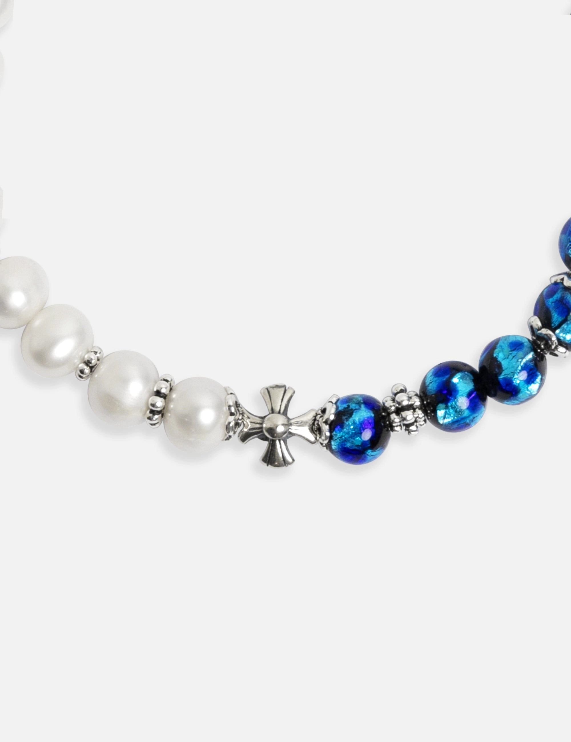 Bracelet perles bleues phosphorescentes Okinawa