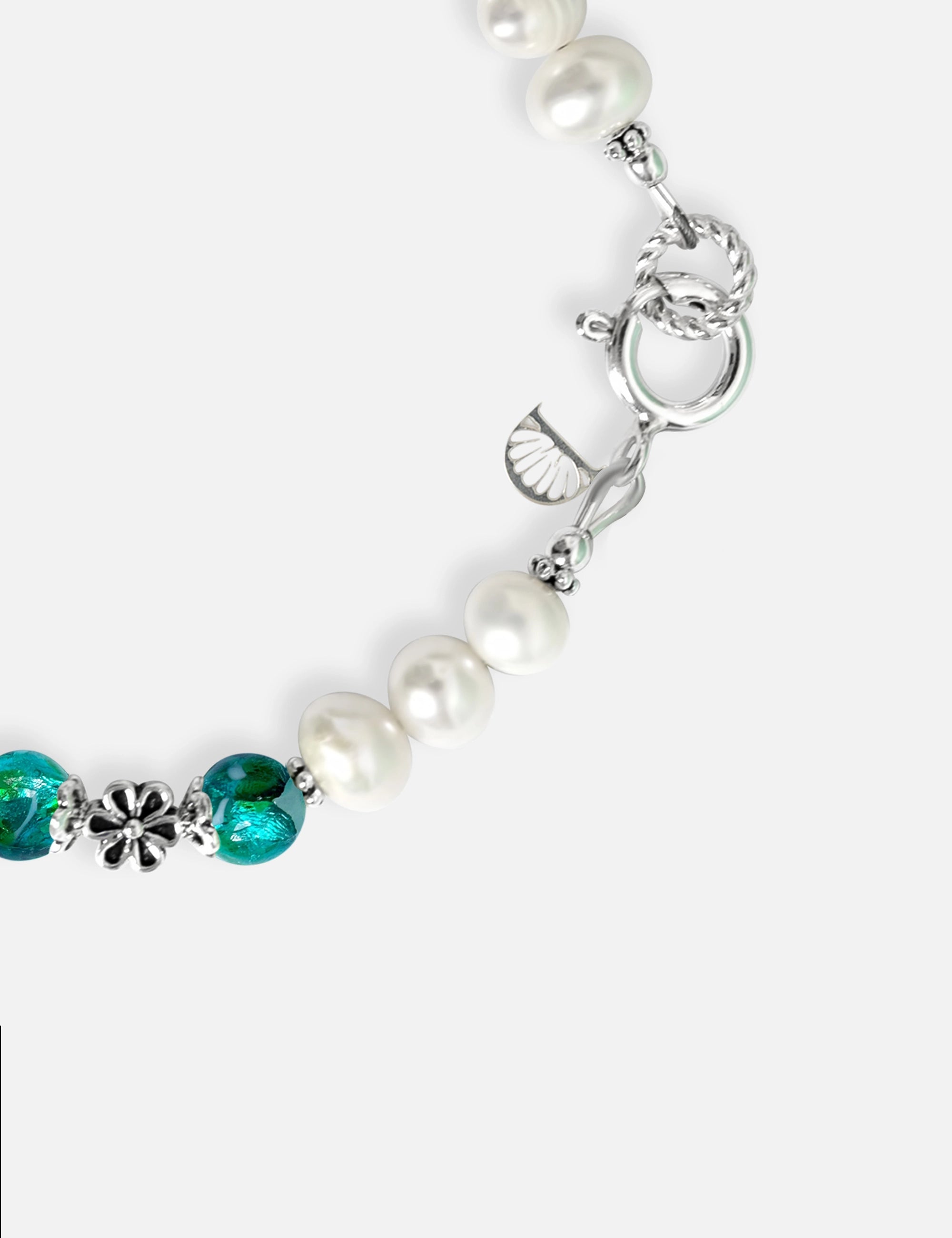 Bracelet perles culture bleu phosphorescent