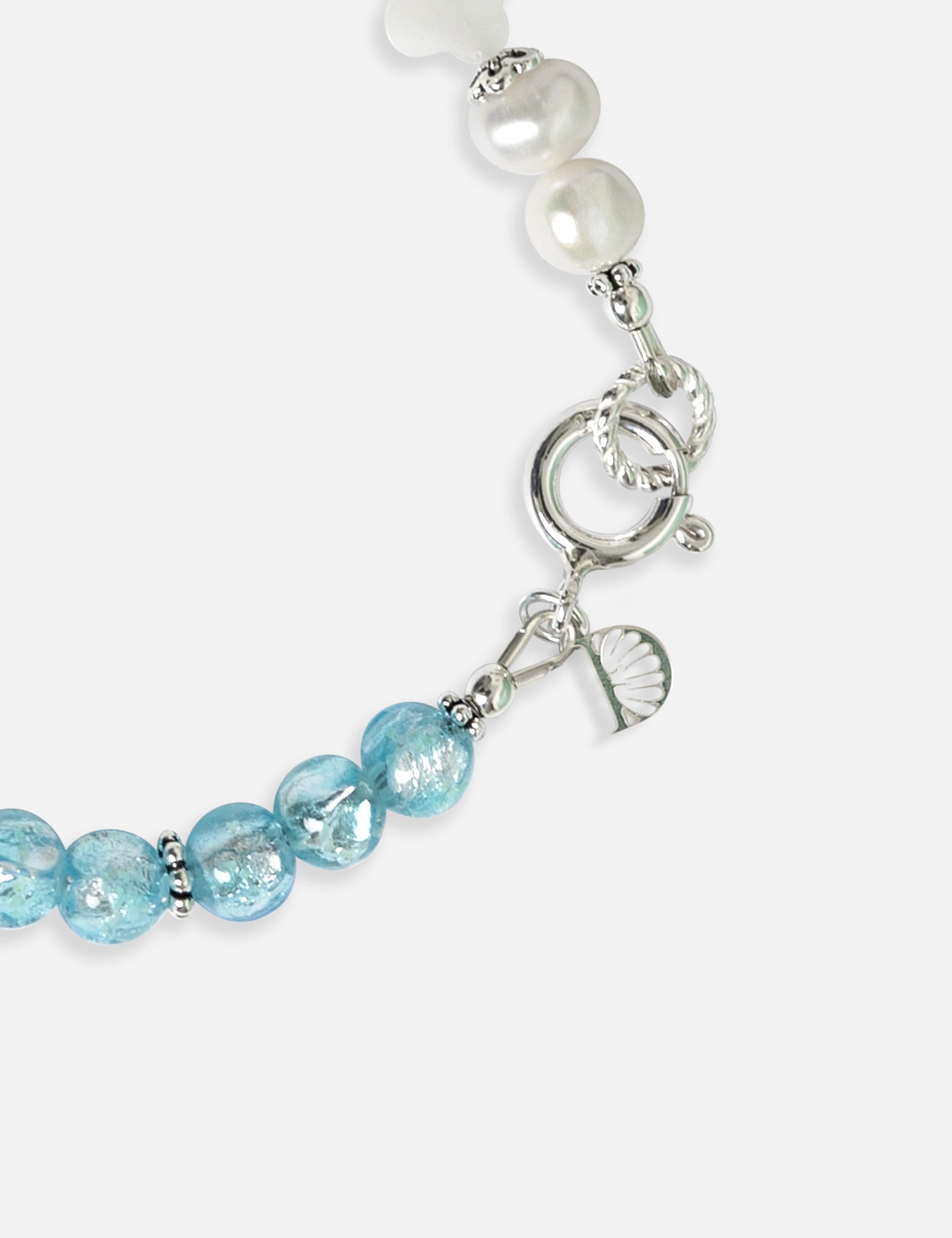 Bracelet perles de culture phosphorescent bleu