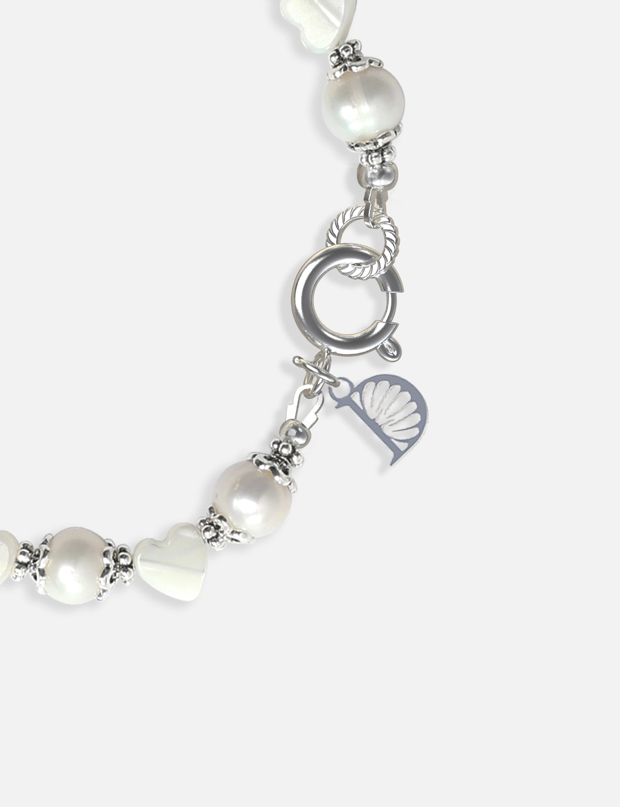 Bracelet perles de culture cœurs