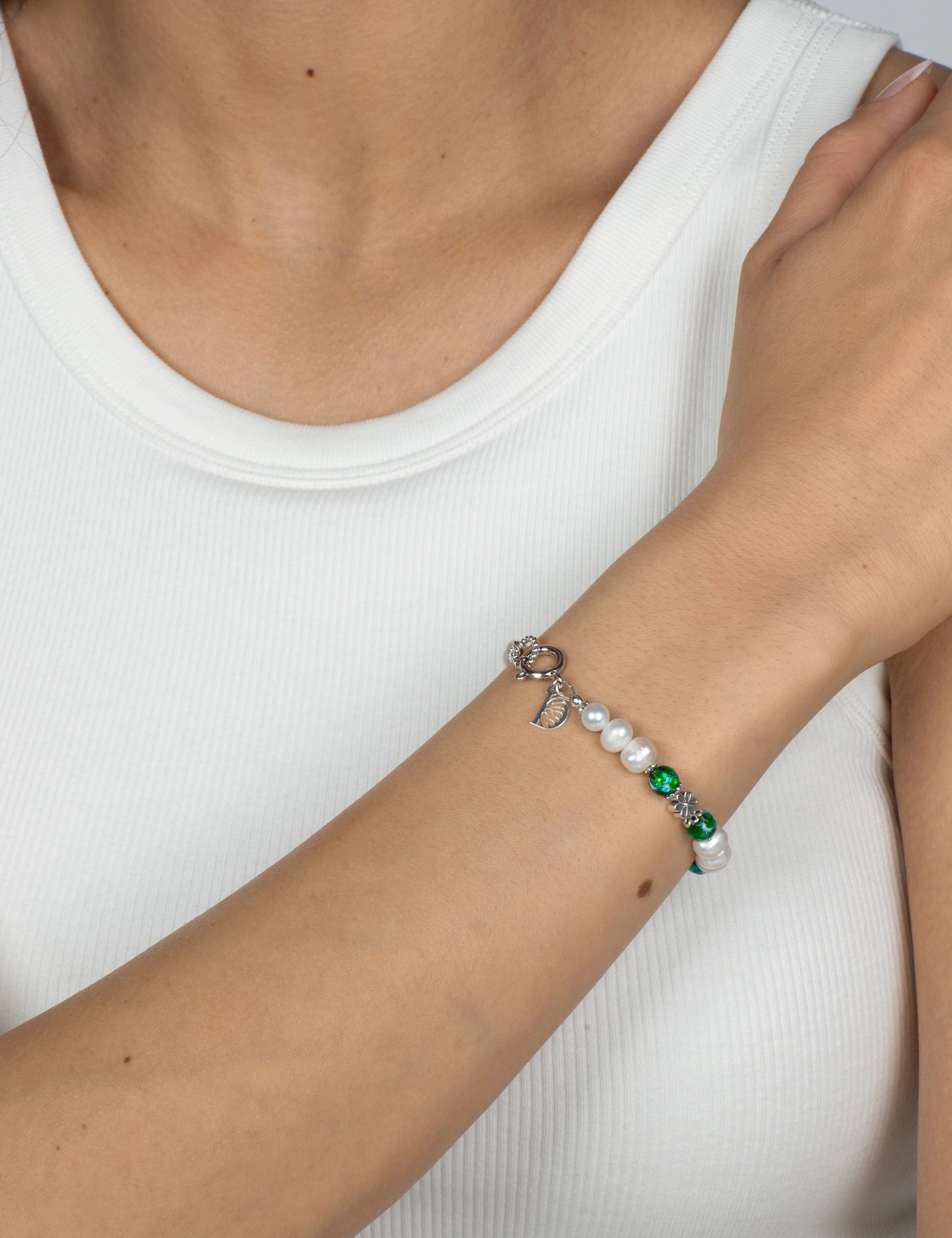 Bracelet perles culture bleu phosphorescent