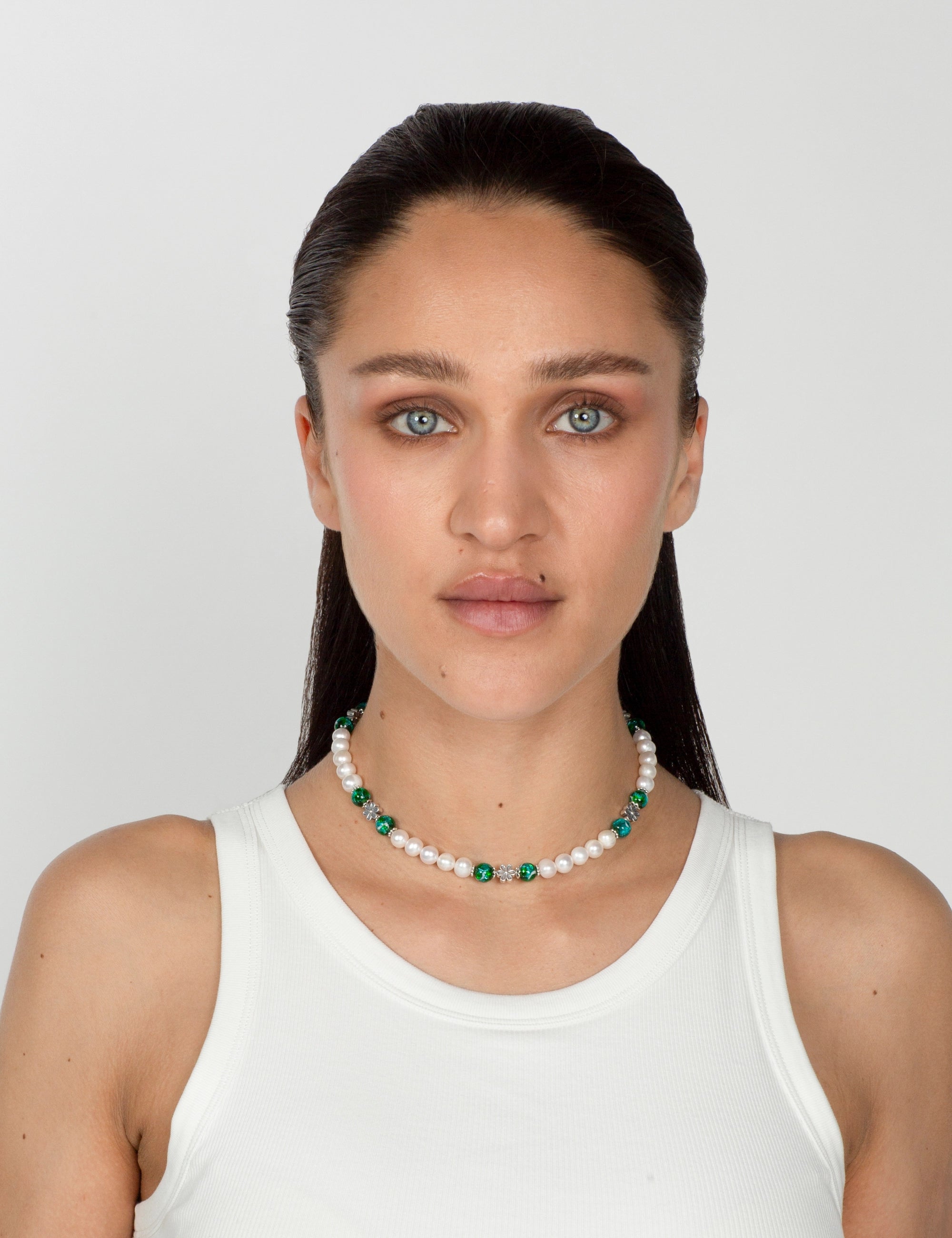 Collier perles culture bleu phosphorescent