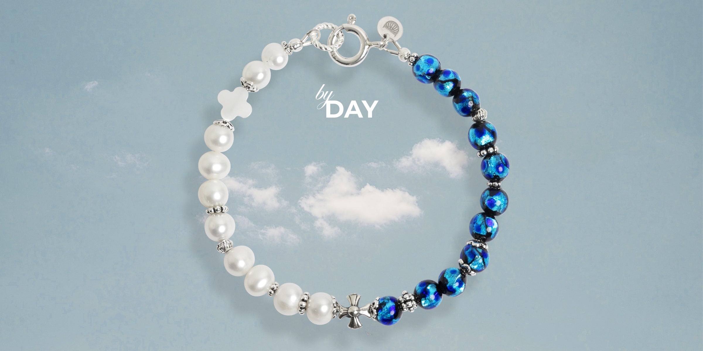 Bracelet perles bleues Okinawa phosphorescentes