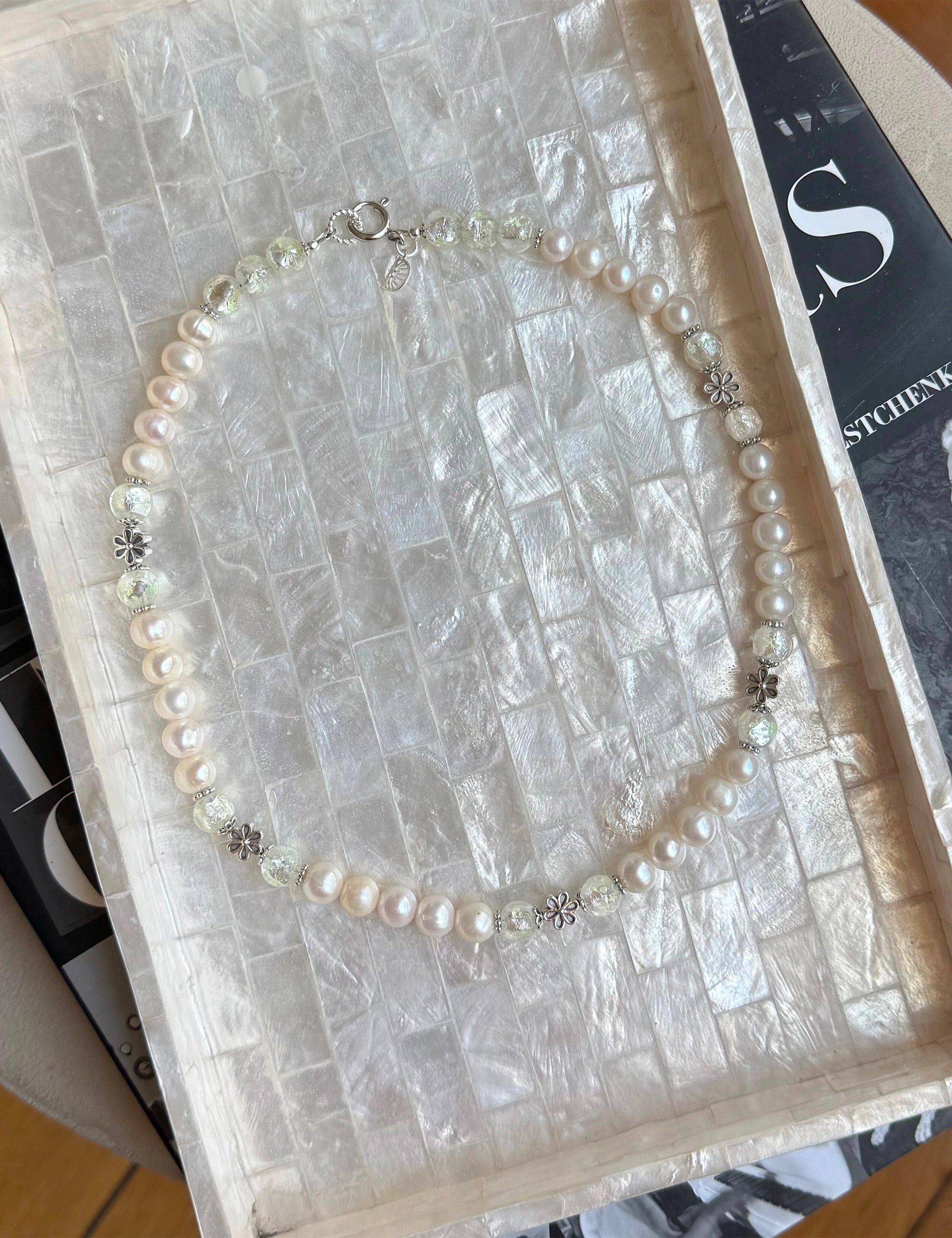 collier perles de culture phosphorescent