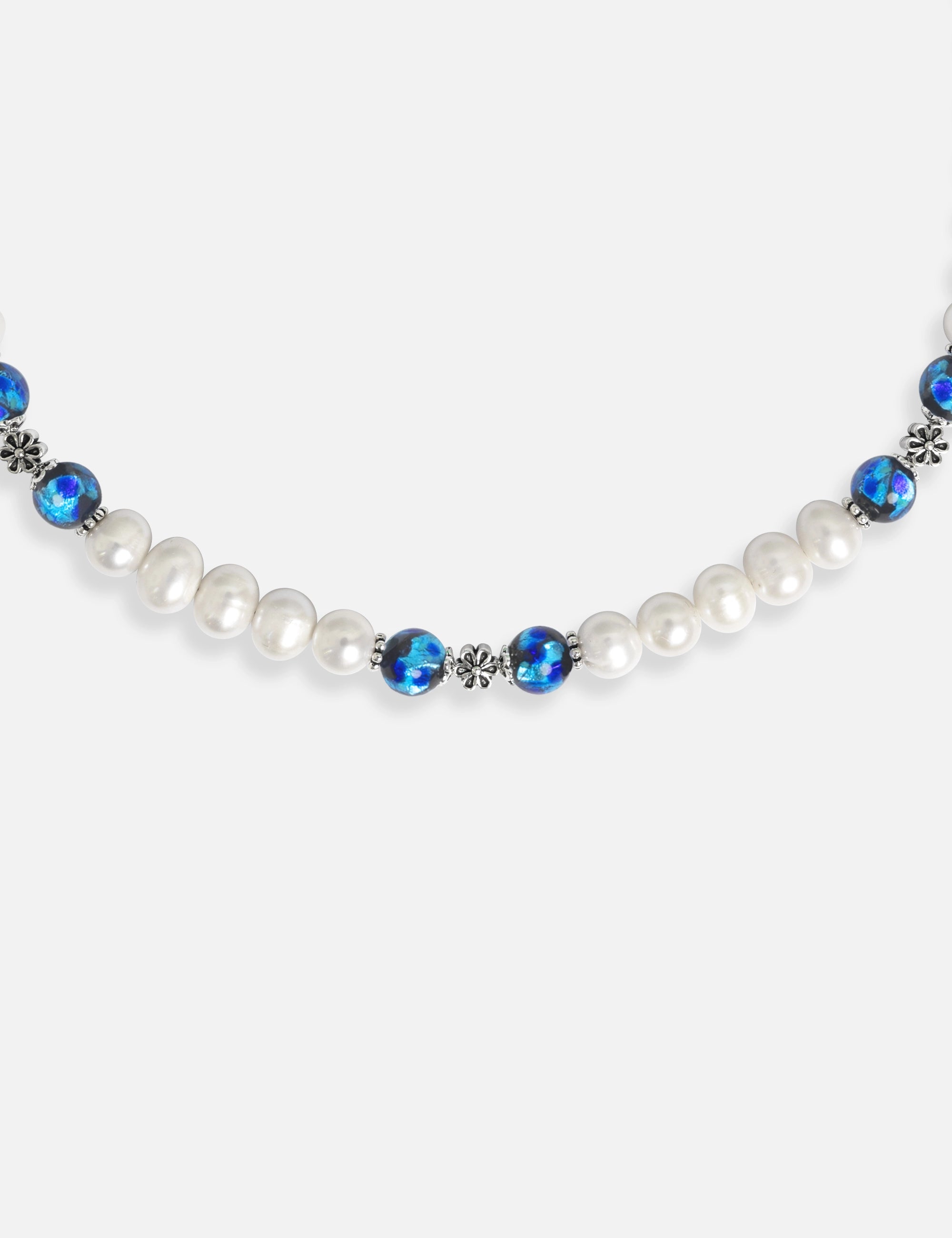 Collier perles bleues Okinawa phosphorescentes