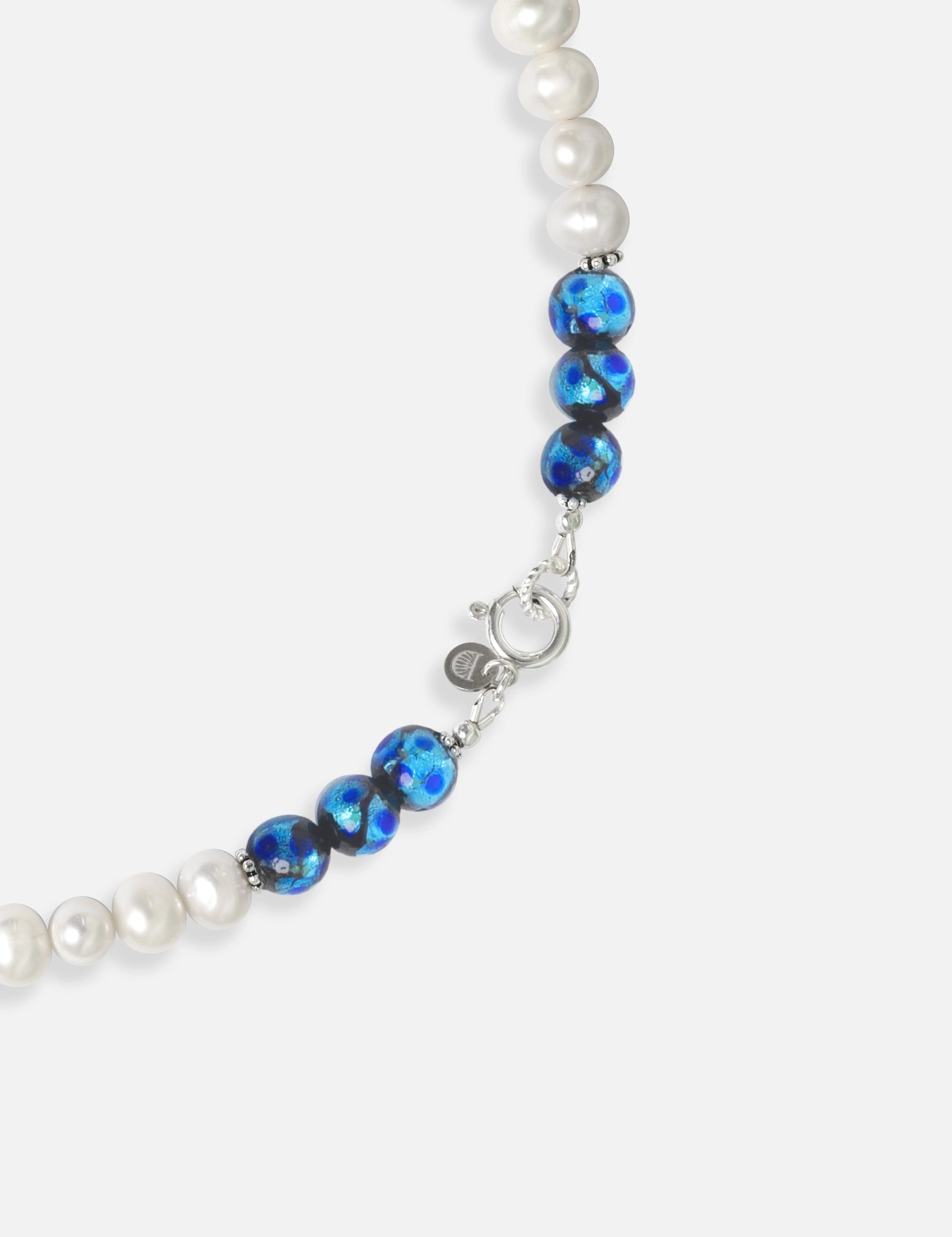 Collier perles bleues Okinawa phosphorescentes