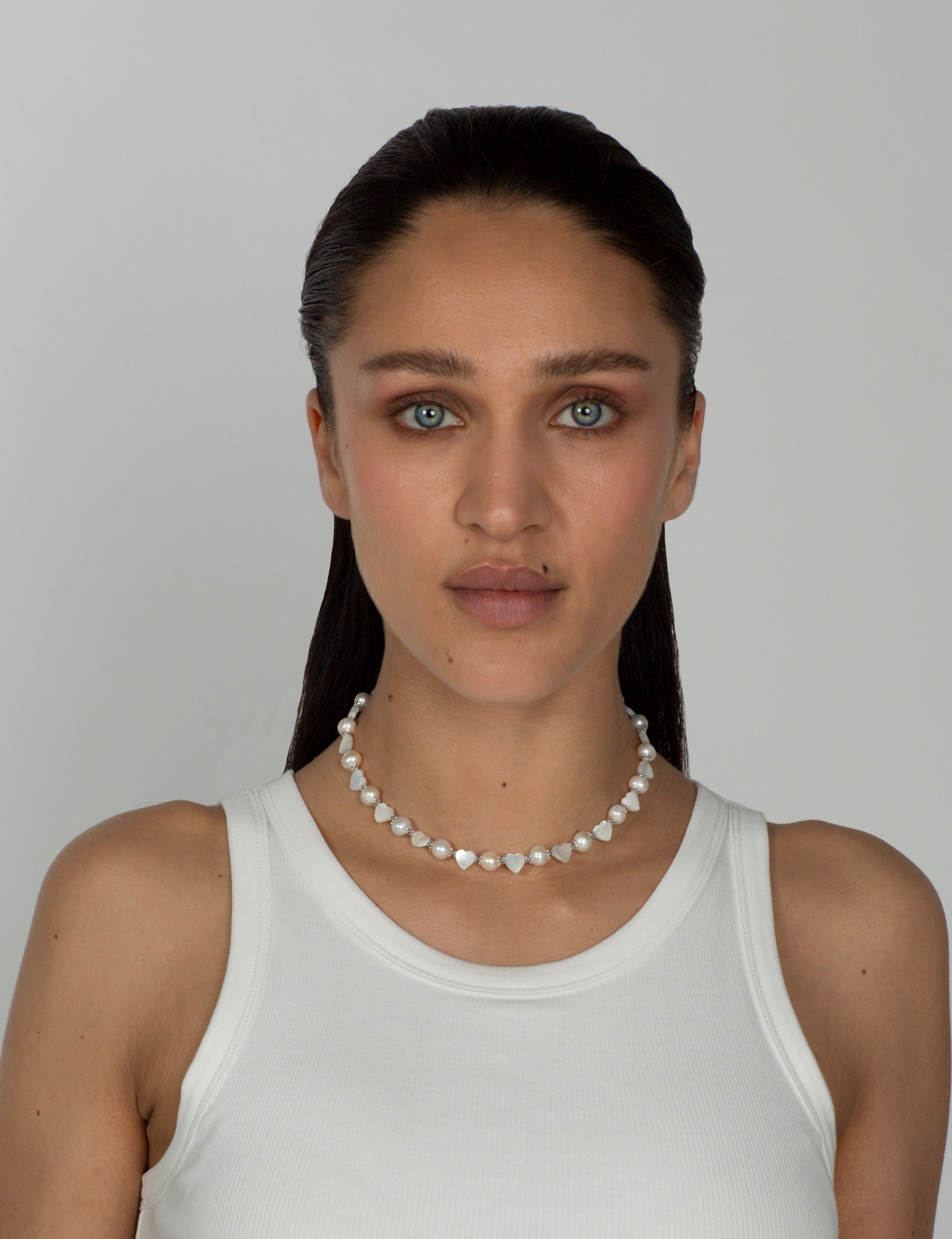 Collier perles de culture blanches cœurs