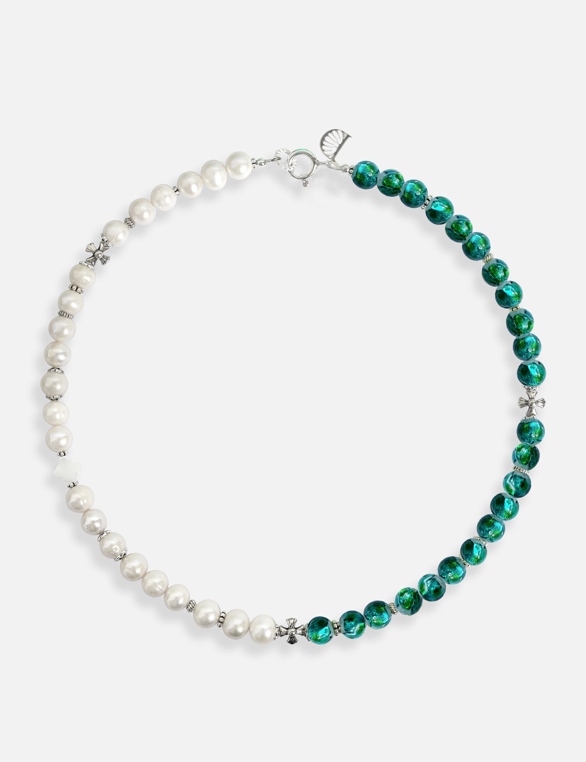 Collier perles de culture bleu phosphorescent