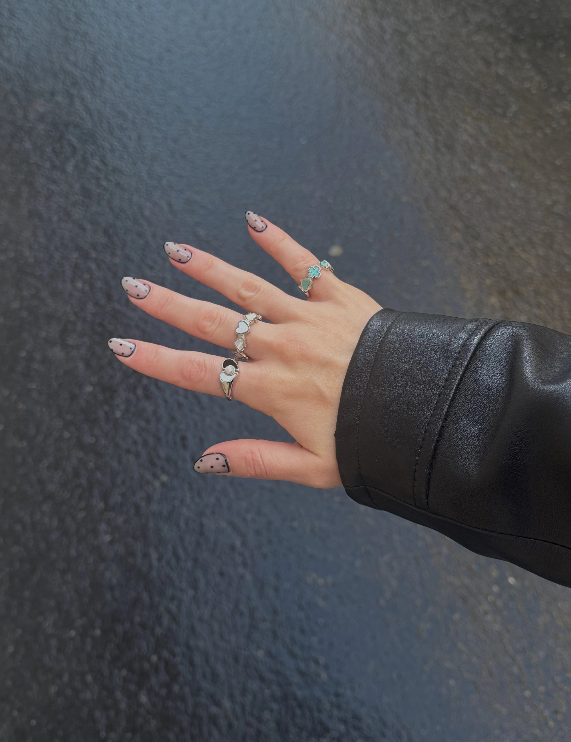 HEARTBREAKER Coal Ring