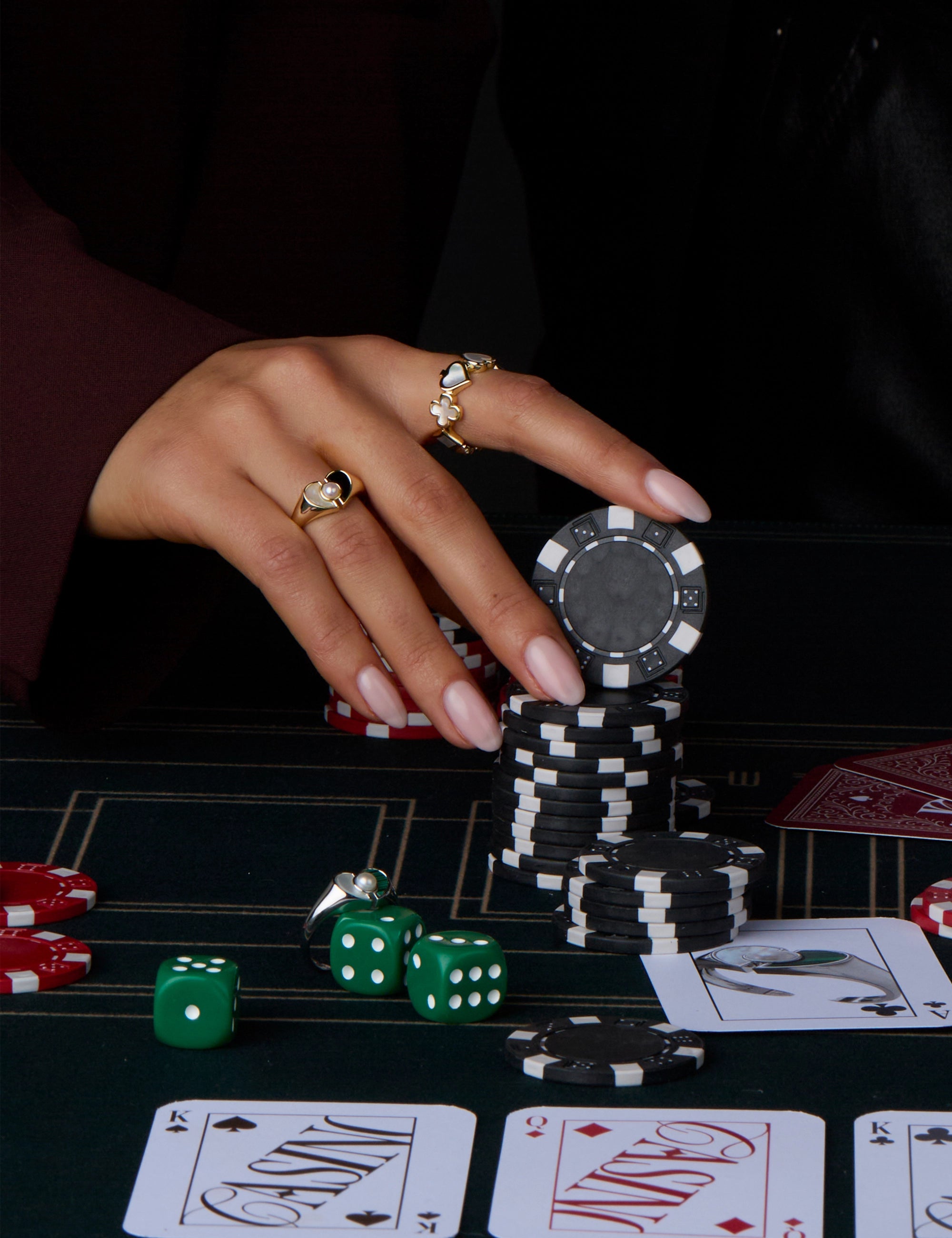 HEARTBREAKER Coal Gold Ring